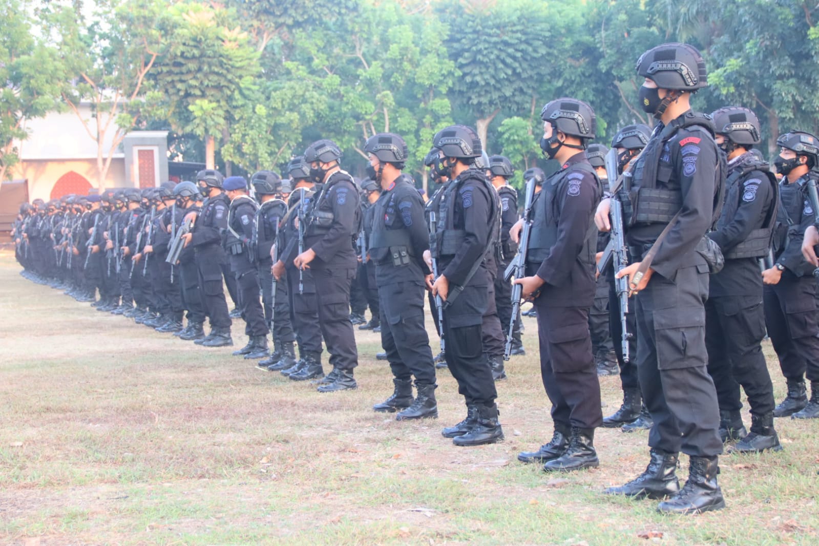 Jelang Pilkades Di Pandeglang, Satbrimob Polda Banten Terjunkan Ratusan Personel Untuk Pengamanan