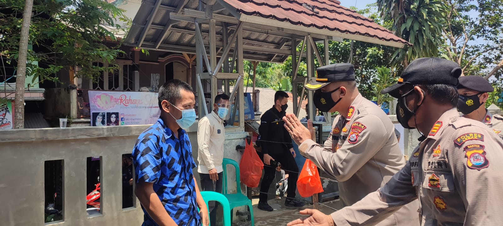Dirbinmas Polda Banten Tinjau Pelaksanaan Perhitungan Suara Di TPS Kecamatan Leuwidamar