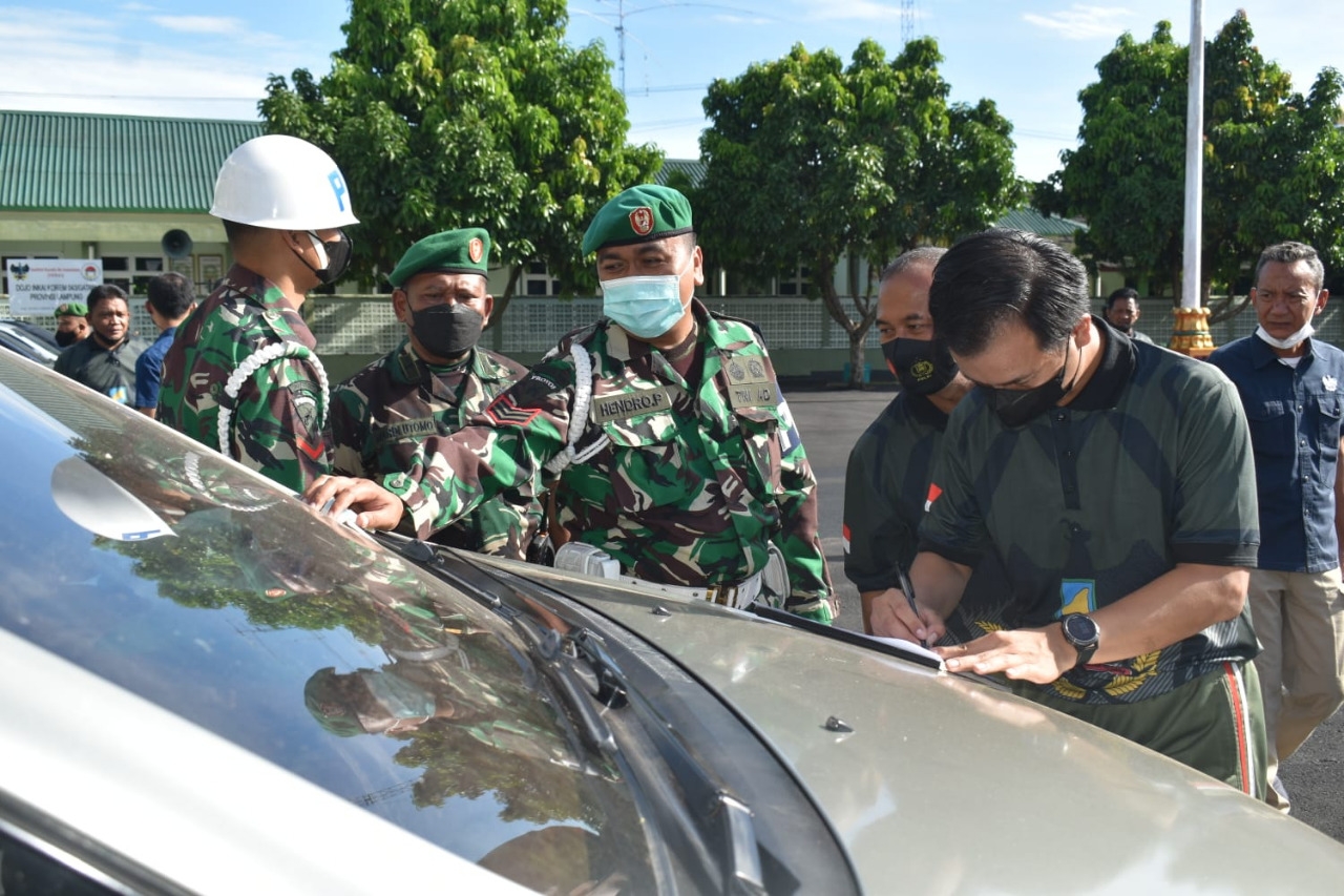 Tertib Berlalulintas, Personel Korem 043/Gatam Cek Fisik Dan Administrasi Kendaraan.