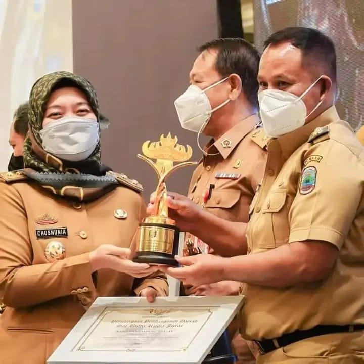 Pemerintah Kabupaten Lampung Selatan berhasil Meraih Penghargaan Pembangunan Daerah Sai Bumi Rua Jurai (SABURAI)