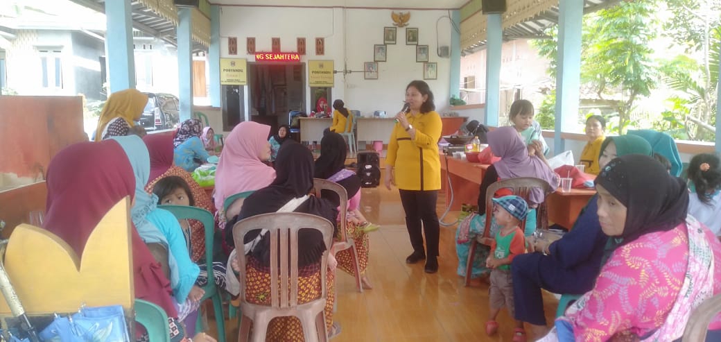Dinas Kesehatan Kota Agung Kunjungi Posyandu Pekon Paku Kecamatan Kelumbayan