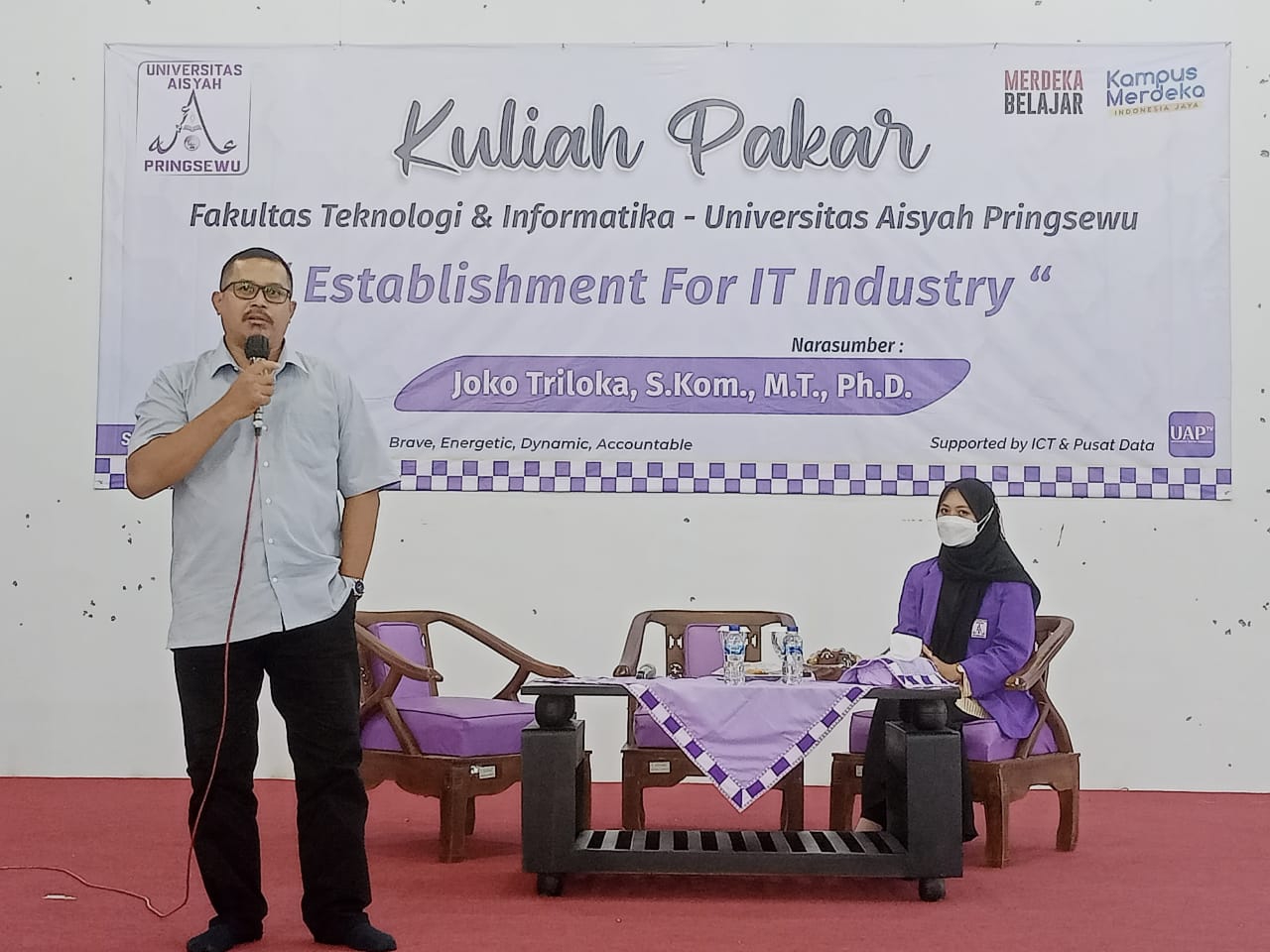 Dosen Magister Teknik Informatika IIB Darmajaya Jadi Narasumber Kuliah Pakar Perguruan Tinggi UAP