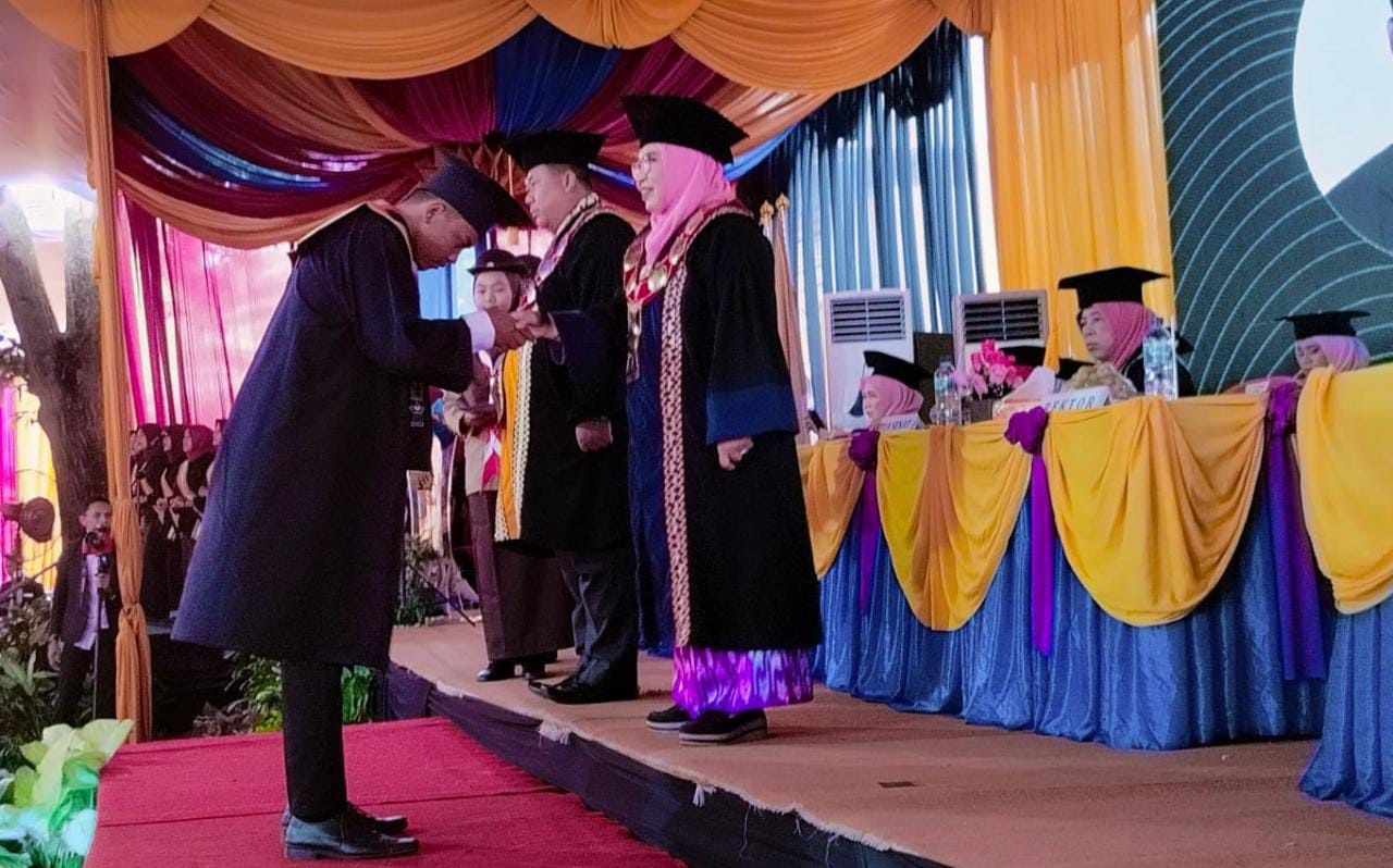 IAIN Metro Menyelenggarakan Wisuda Sarjana Strata 1 dan Strata 2 periode II Tahun Akademik 2022/2023