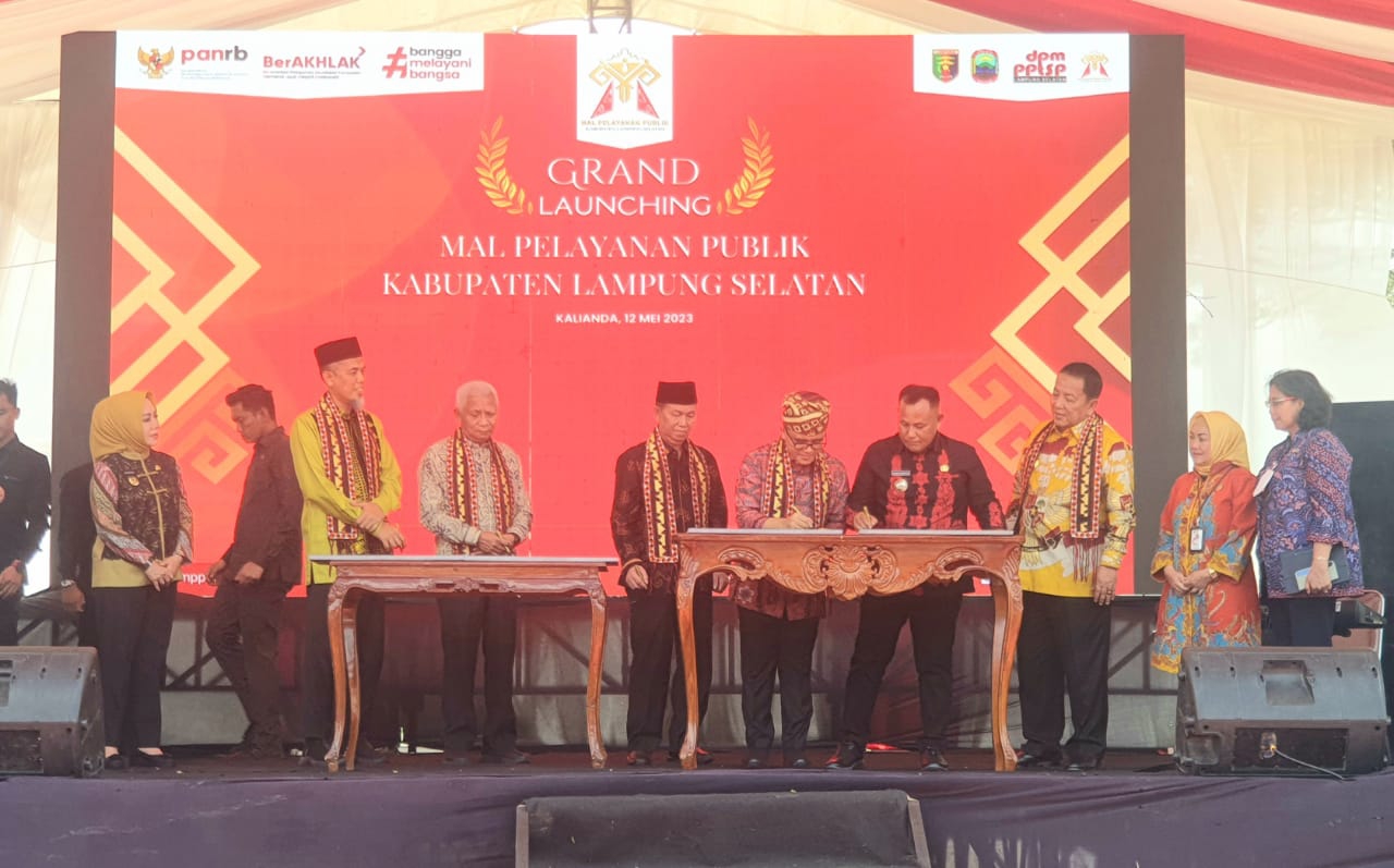 Miliki 299 Pelayanan Perizinan, MPP Kabupaten Lampung Diresmikan Menteri PAN-RB