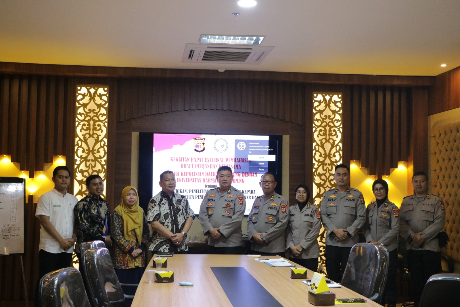 IIB Darmajaya Bahas Draft Kerjasama Dengan Polda Lampung