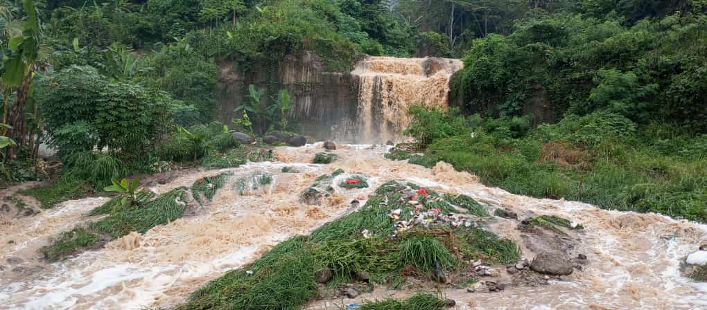 Pemkot Bandar Lampung lakukan Penangan Banjir Air Bah TPA Bakung Dengan Pembuatan Draienase