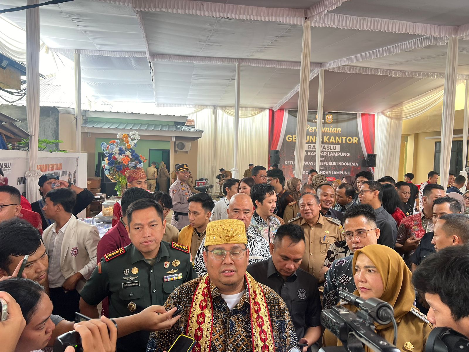 Dandim 0410/KBL Hadiri Peresmian Kantor Bawaslu Kota Bandar Lampung