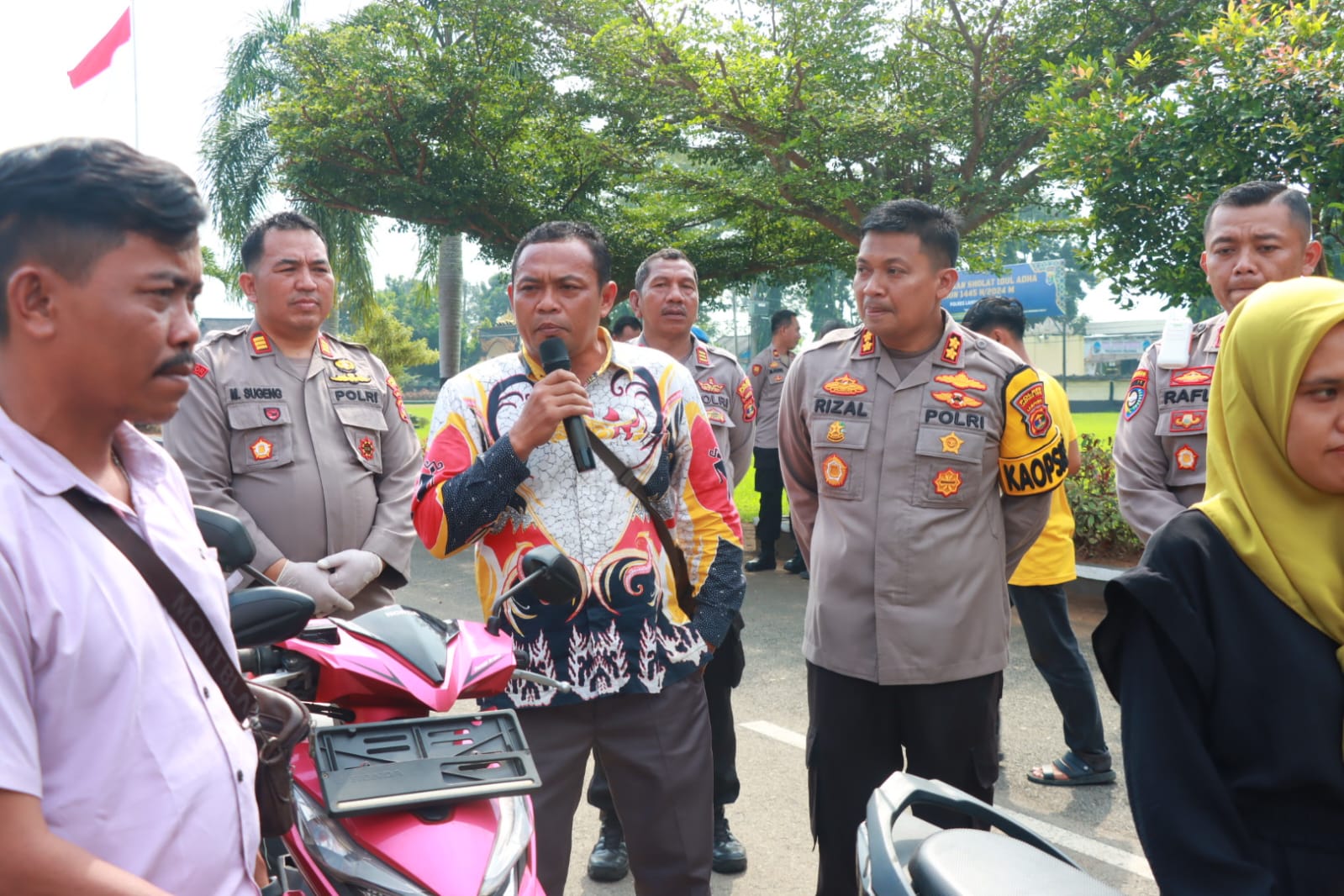 Polres Lamtim Melaksanakan Konferensi Pers Ungkap Kasus Curas Dalam Sepekan