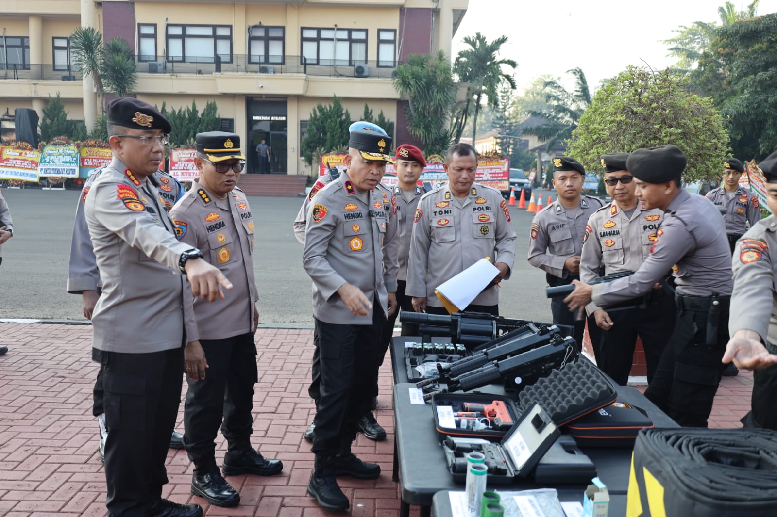 Antisipasi Bencana Alam, Wakapolda Banten Gelar Apel Pengecekan Kendaraan Dan Personel Ditsamapta