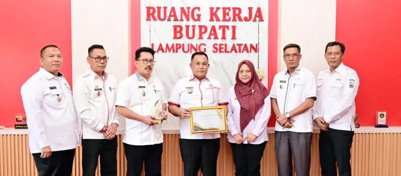 Pemkab Lamsel Raih Penghargaan Program JKN 2023