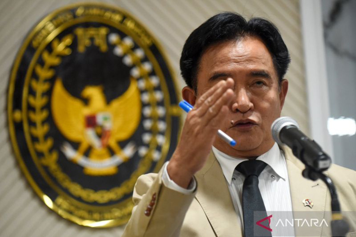 Delpedro Ajukan Praperadilan, Menko Yusril Jamin Tak Ada Intervensi