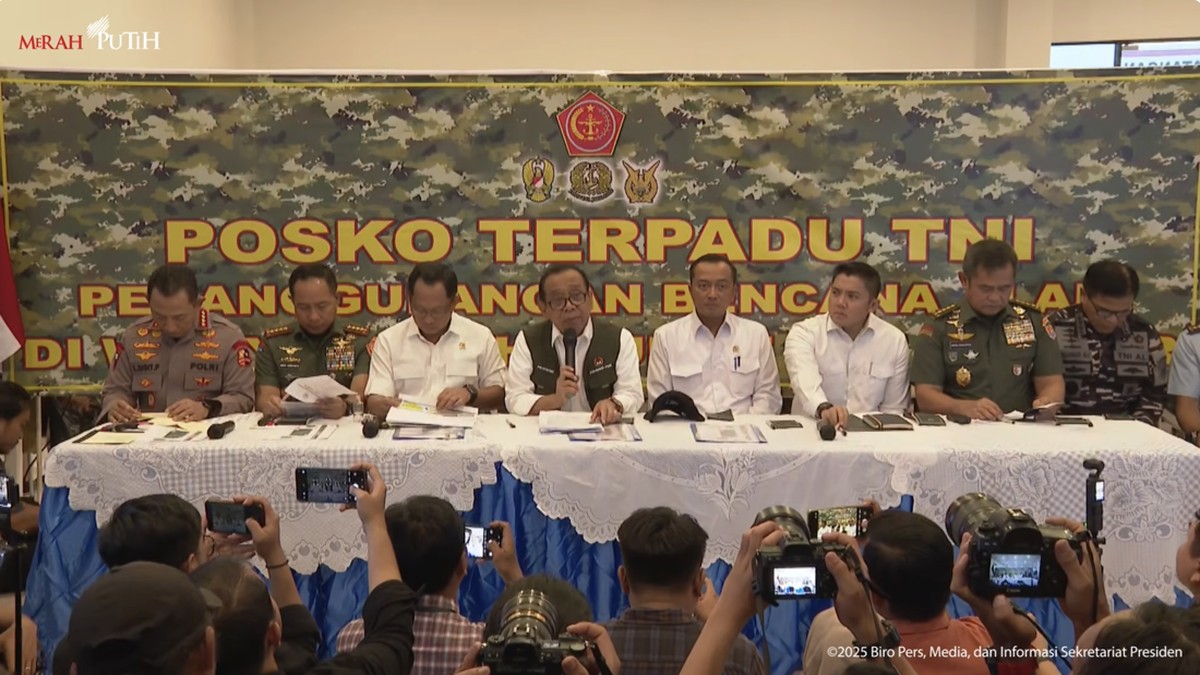 Ramai-Ramai Gubernur Transfer Duit Hibah-Bantu Bencana Banjir Sumatra