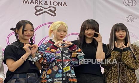 Grup K-Pop VVUP Perdana ke Indonesia, Terharu dengan Sambutan Penggemar