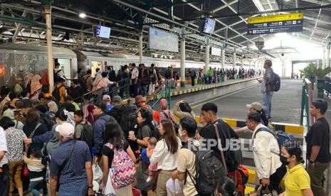Menteri PPPA Minta Stasiun Yogyakarta Tambah Permainan Tradisional untuk Anak