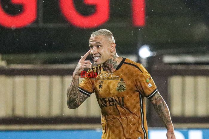 Radja Nainggolan Diminati Klub Indonesia, tapi Lebih Dekat Menuju Tim Liga 2 Belgia karena Finansial