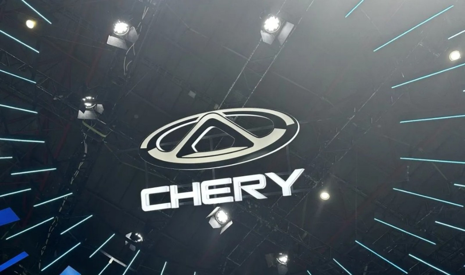 Chery Mulai Buka Pemesanan SUV Fulwin T9L