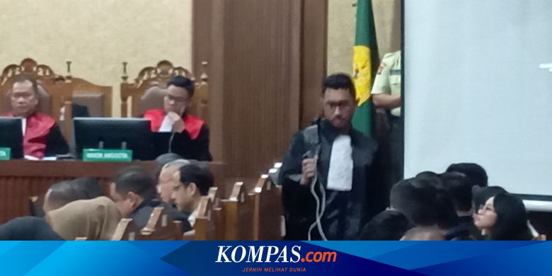 Pengacara Nadiem Bakal Laporkan Hakim Usai Dilarang Rekam Sidang dari Meja Terdakwa