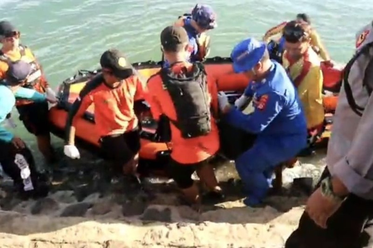 Terseret Arus di Pantai Carita Pandeglang, Remaja 14 Tahun Ditemukan Meninggal
