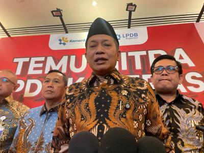 Menkop Tegaskan Koperasi untuk Ekspansi ke Sektor Strategis