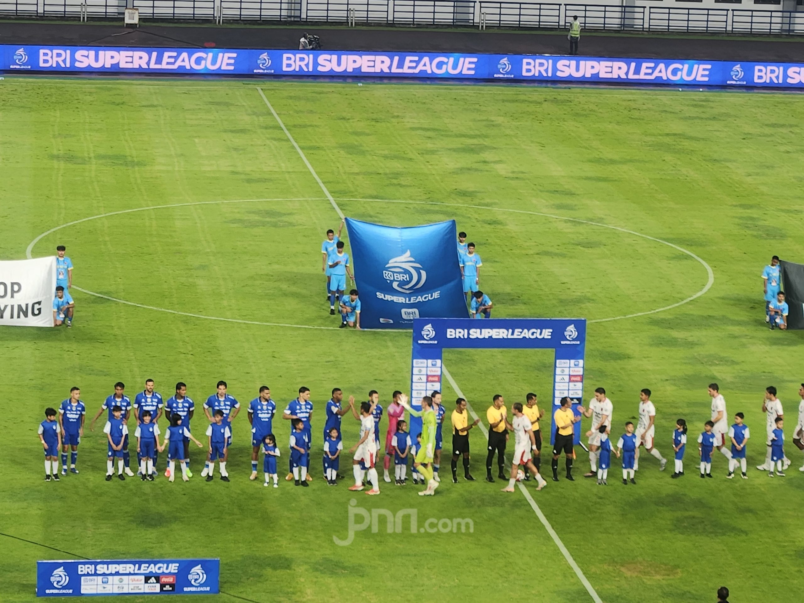 Dramatis! Persib Bandung Bungkam Bali United dengan 10 Pemain