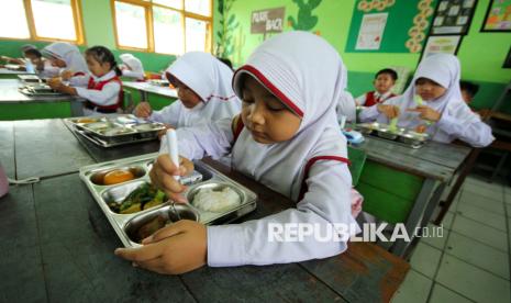 Mau Anak Cerdas? Pastikan Asupan Zat Besi Si Kecil Terpenuhi Sejak Dini