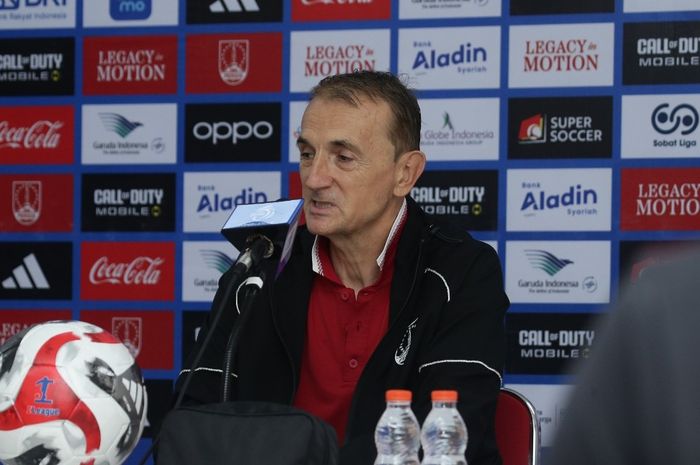 Tegas! Milomir Seslija Belum Menyerah Selamatkan Persis dari Ancaman Degradasi