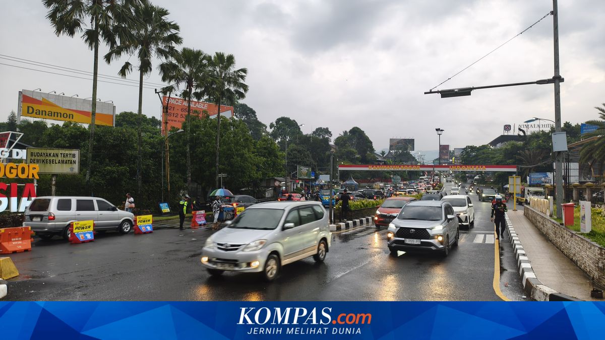 Jalur Puncak Diprediksi Masih Ramai Besok, Berikut Jadwal “One Way” yang Disiapkan Polisi