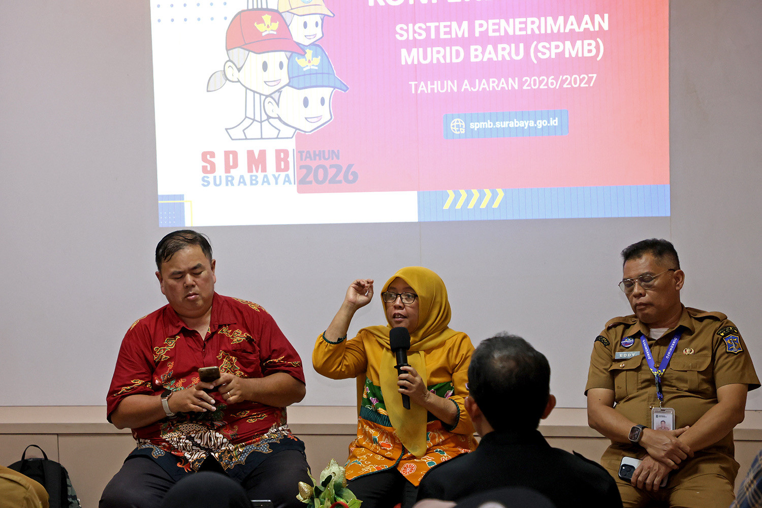 SPMB 2026 Surabaya Terapkan Kombinasi Nilai Rapor dan TKA di Jalur Prestasi SMPN