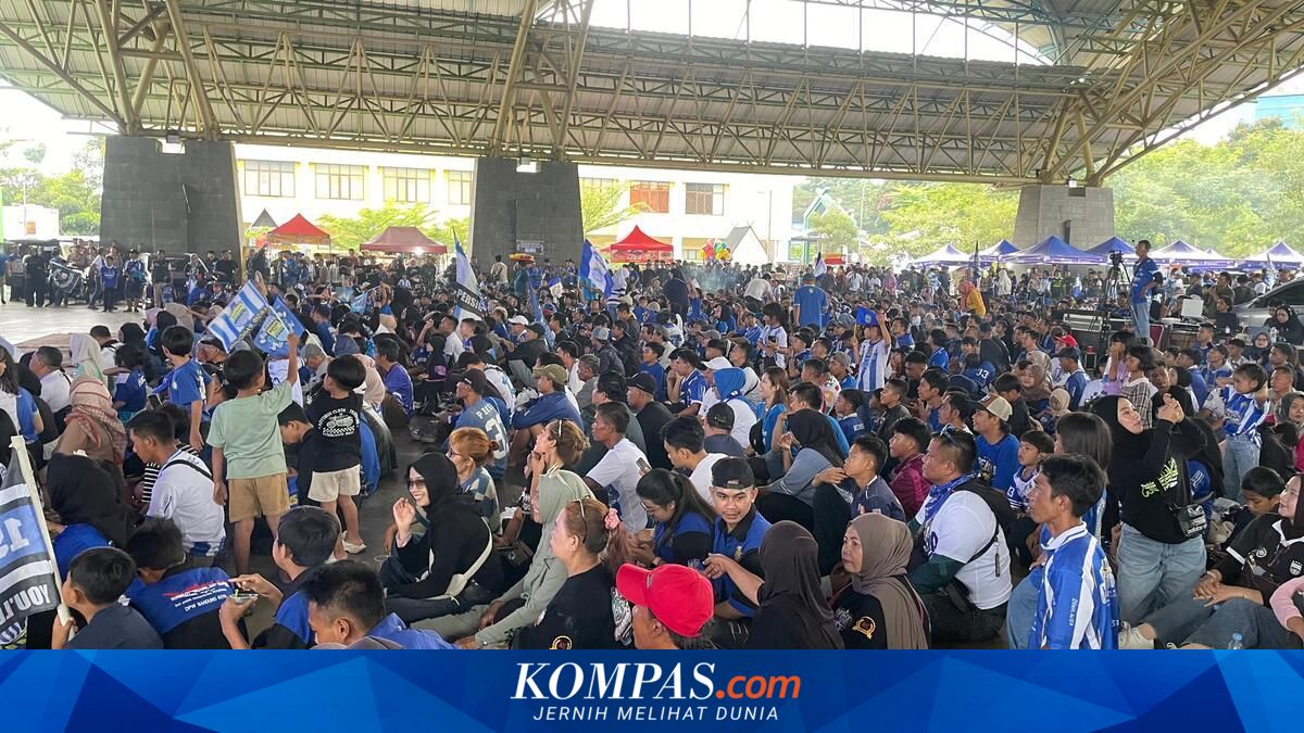 Cerita Bobotoh di Dome Balerame Soreang, Berharap Persib Juara demi Balikan sama Mantan