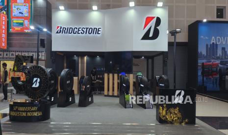 Official Tire Partner IIMS Surabaya, Bridgestone Rayakan 50 Tahun Bersama Pecinta Otomotif