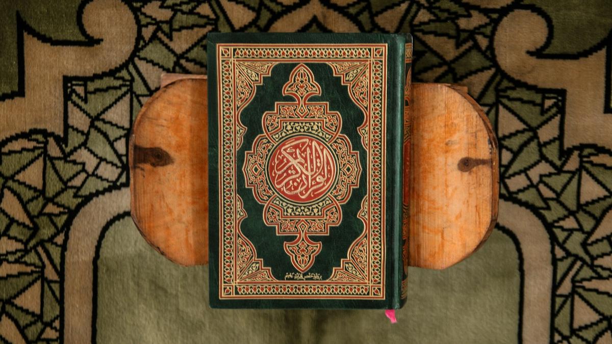 Surat Al-Imran Ayat 8 Lengkap Arti dan Kandungannya, Keteguhan Hati dan Rahmat Allah