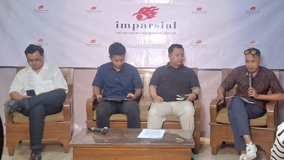 Memperingati HUT TNI, Imparsial Bicara Involusi Profesionalisme Militer