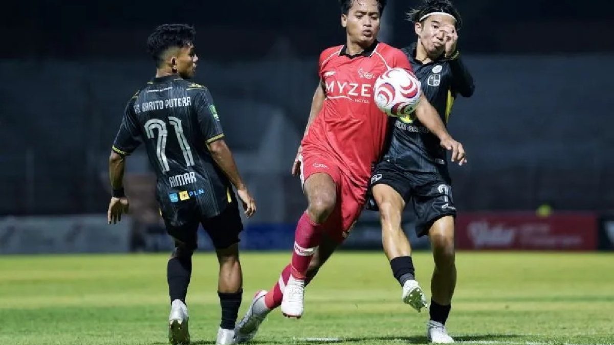 Aji Santoso Ungkap Penyebab De Red FC Tumbang 0-2 dari Barito Putera