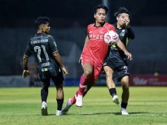 Aji Santoso Ungkap Penyebab De Red FC Tumbang 0-2 dari Barito Putera