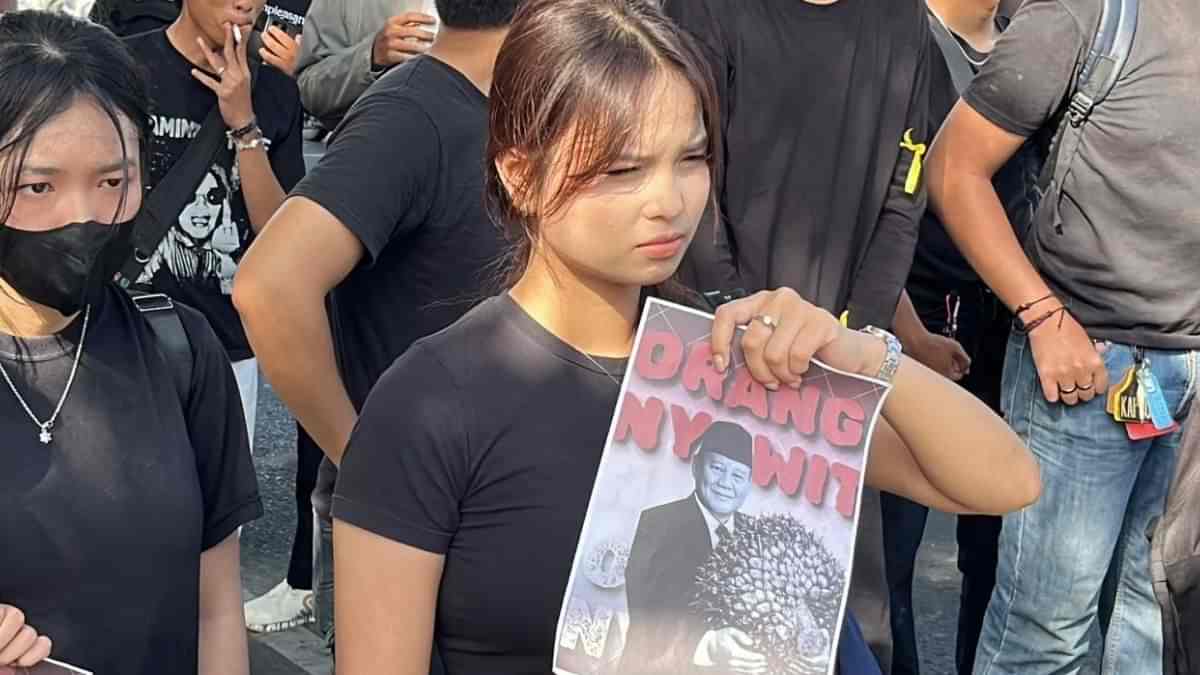 Dua Tahun Prabowo-Gibran, Mahasiswa Unpad Pangandaran Suarakan Kritik di Gedung DPRD